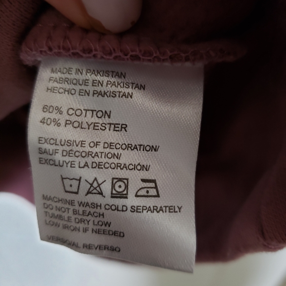 SOLD Women's oversized Pacific and Co sweatshirt mauve medium - Picture 3 of 4